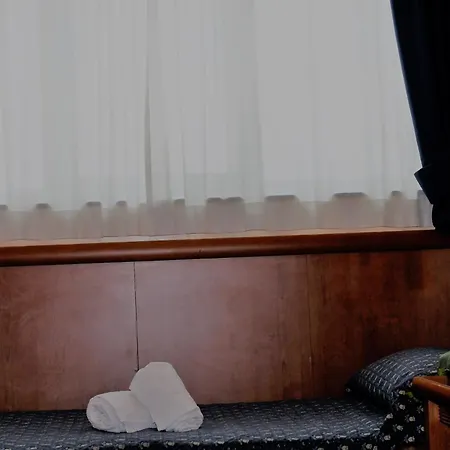 Nights In فندق مبيت وإفطار 3*