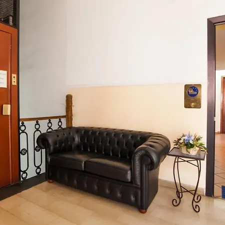 فندق مبيت وإفطار Nights In 3*