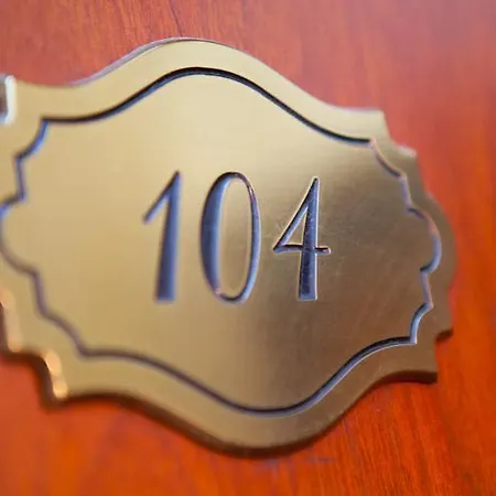 Nights In 3* روما